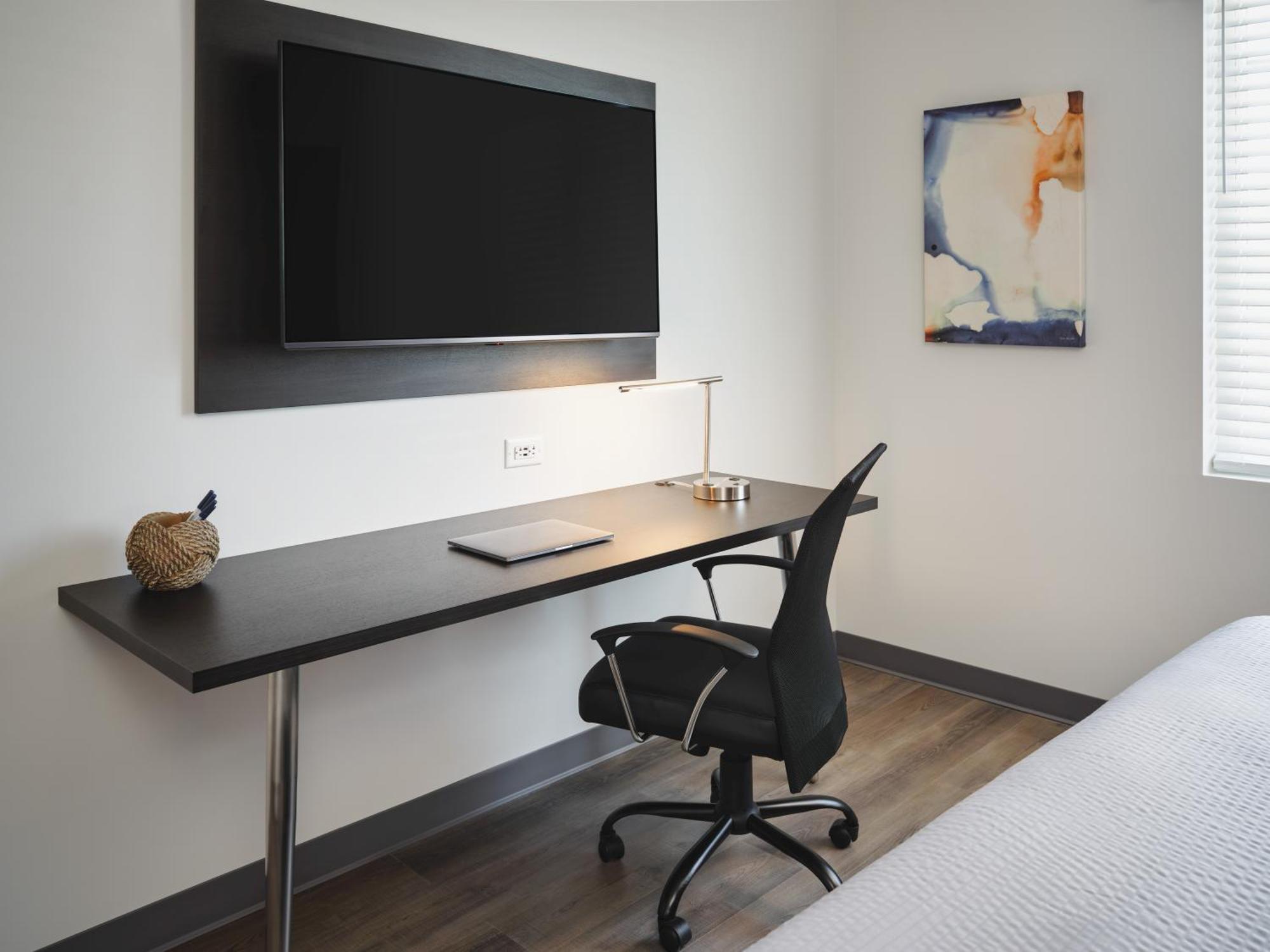 Stayapt Suites Pensacola-Uwf/Florida Hospital Area Ferry Pass Екстериор снимка